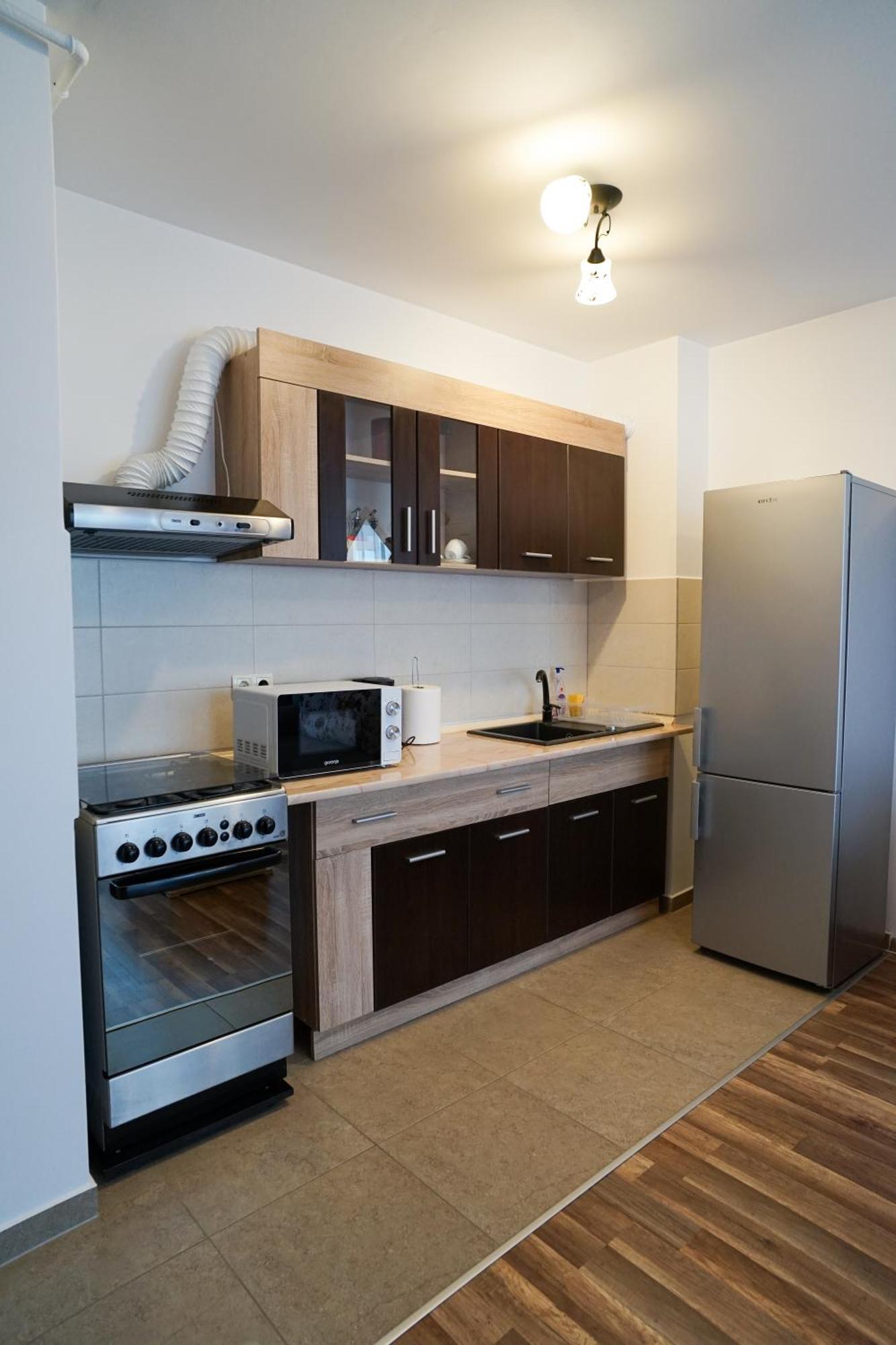 Mirandis Apartments - Comfort & Private Parking Near Coresi Mall Braşov Exterior foto