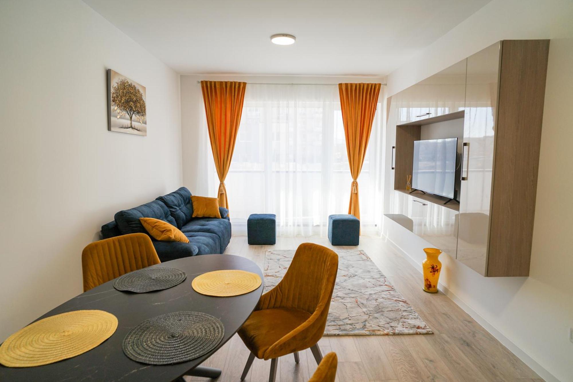 Mirandis Apartments - Comfort & Private Parking Near Coresi Mall Braşov Exterior foto