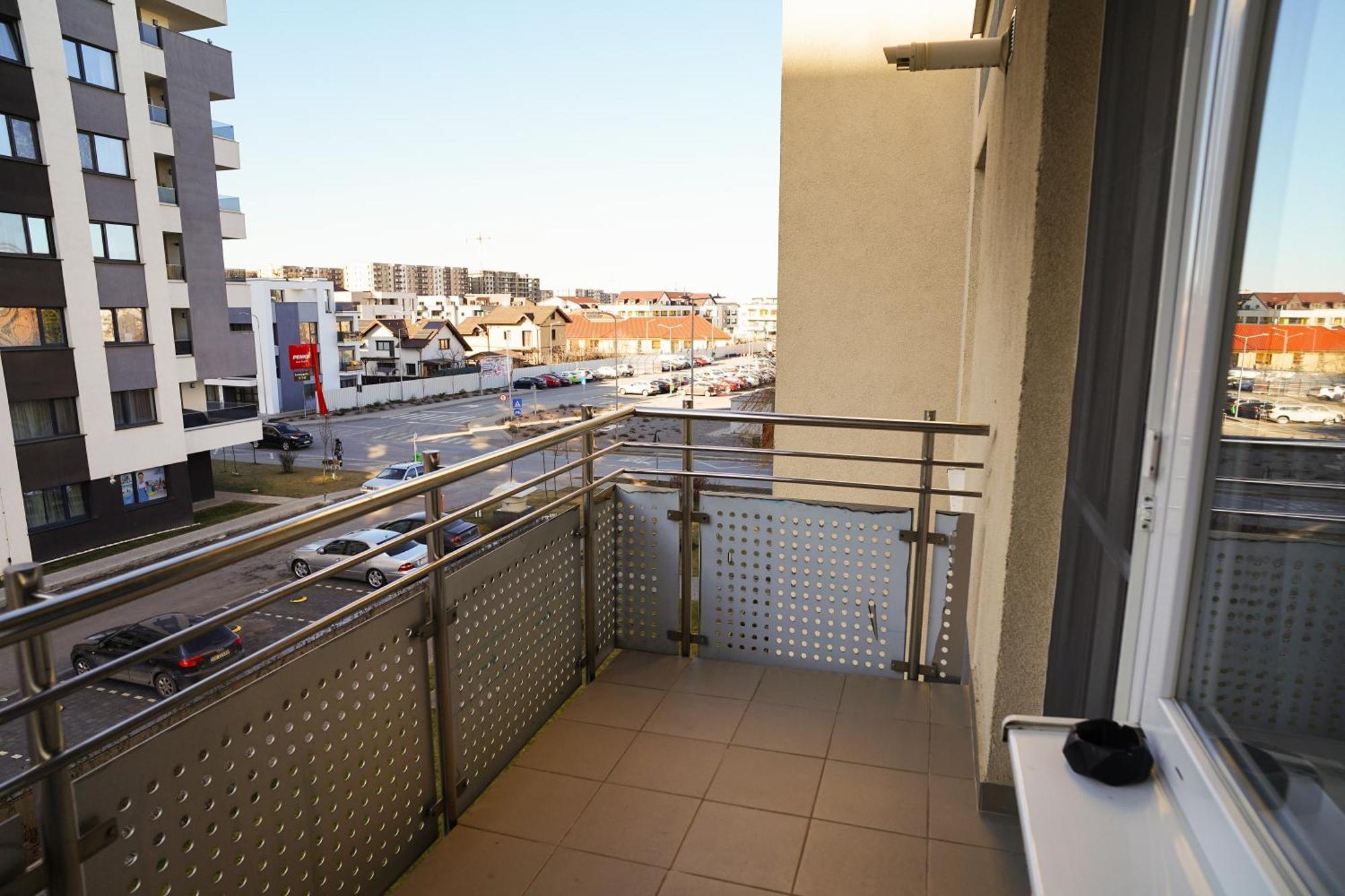 Mirandis Apartments - Comfort & Private Parking Near Coresi Mall Braşov Exterior foto